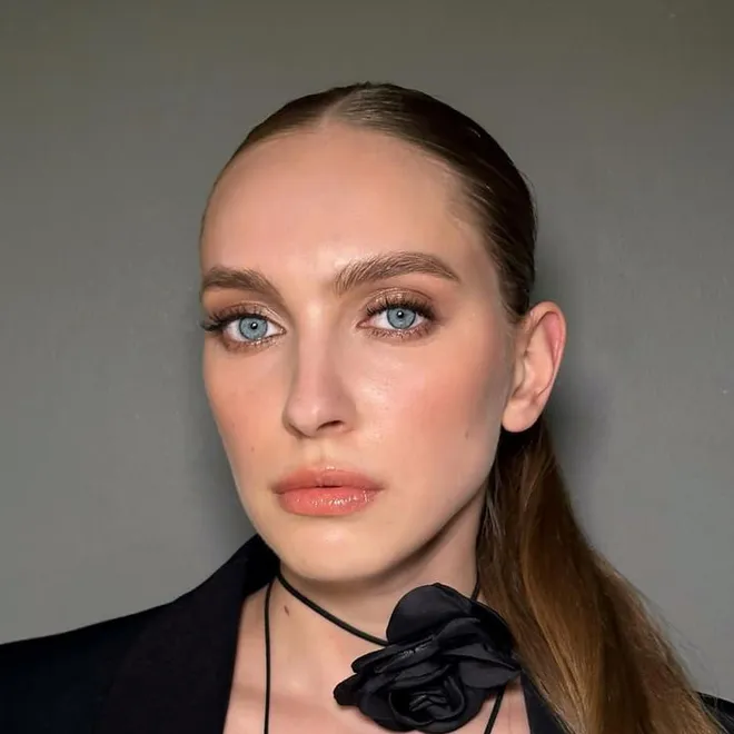 Paula